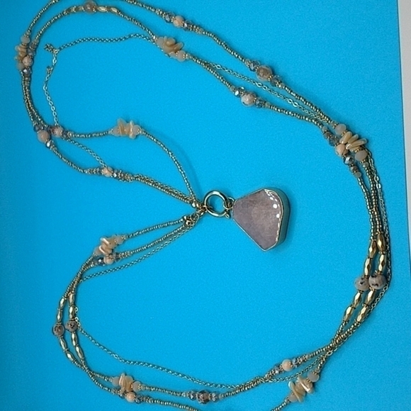 Costume gold tone multi strand faux gems and crystals necklace with Pendant - Picture 1 of 12